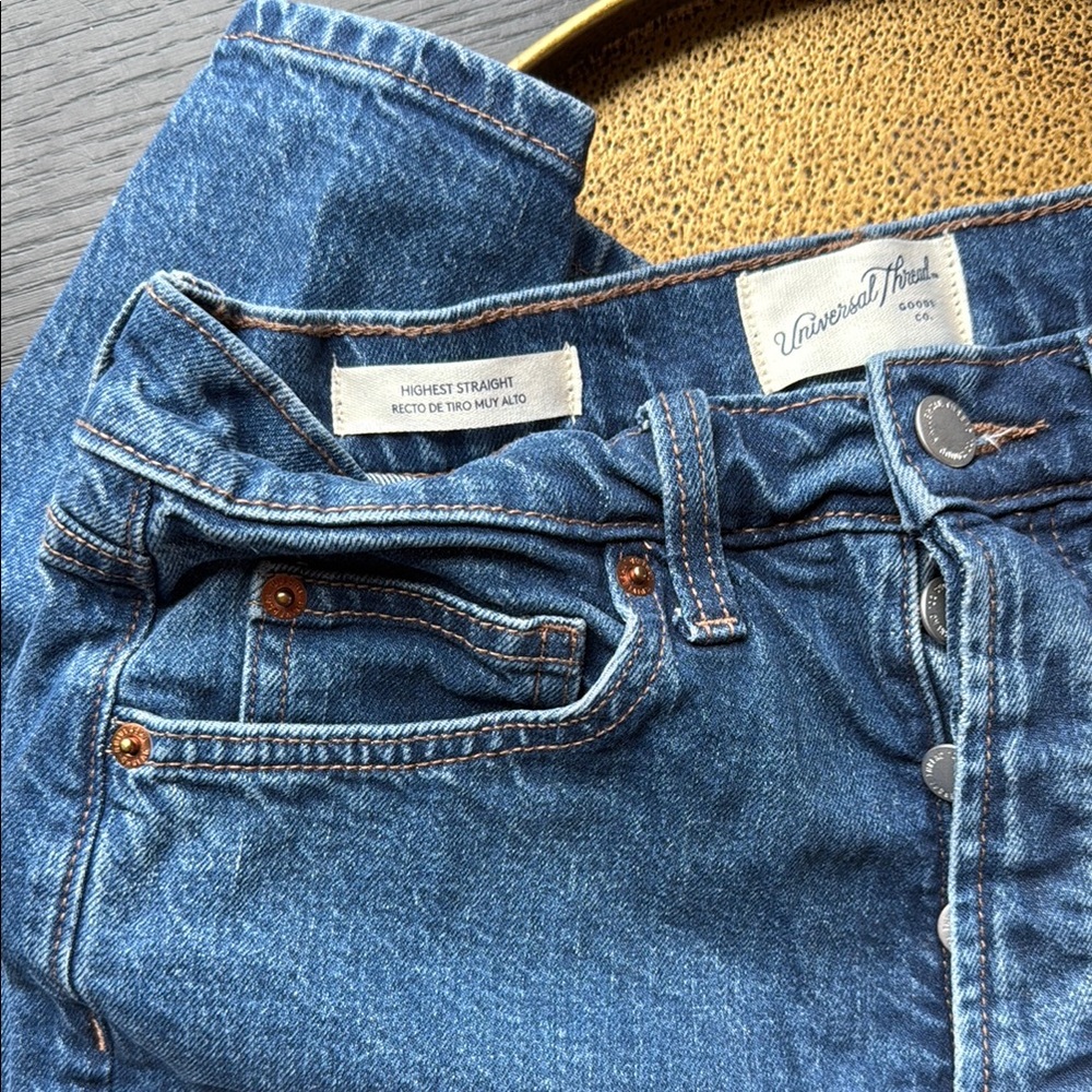 Universal Thread Classic Blue Jeans